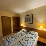 Hq Park Hotel